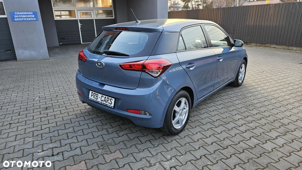 Hyundai i20 1.2 Elegant - 4