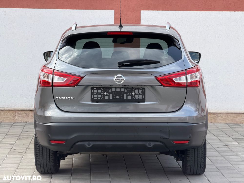 Nissan Qashqai 1.6 DCI Xtronic N-Connecta - 3