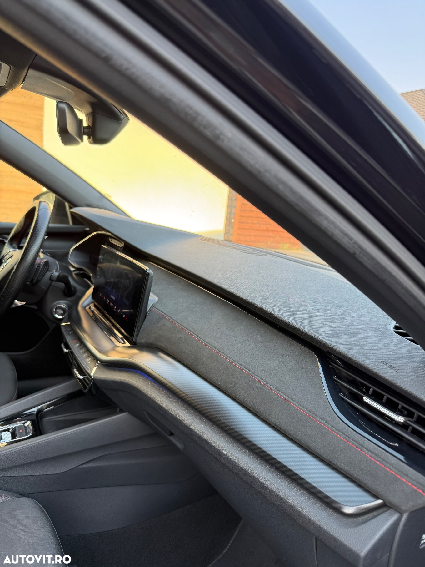 Skoda Octavia 2.0 TSI DSG RS - 9