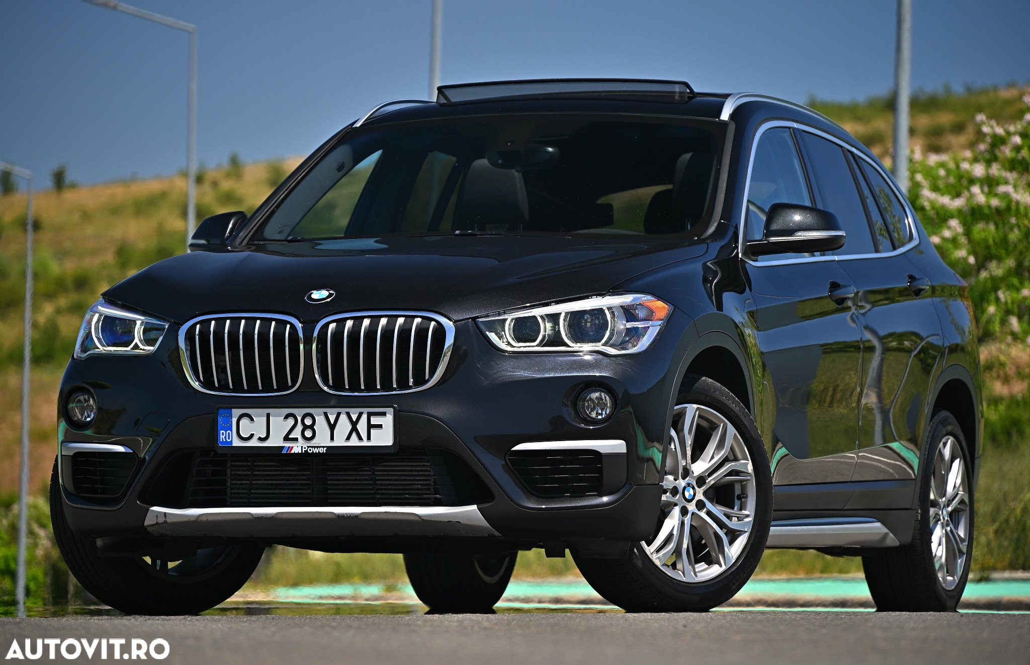 BMW X1 xDrive25i AT xLine - 13