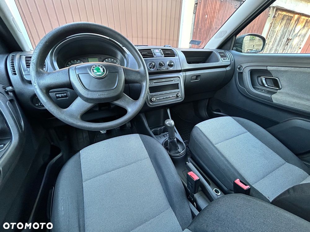 Skoda Fabia - 8