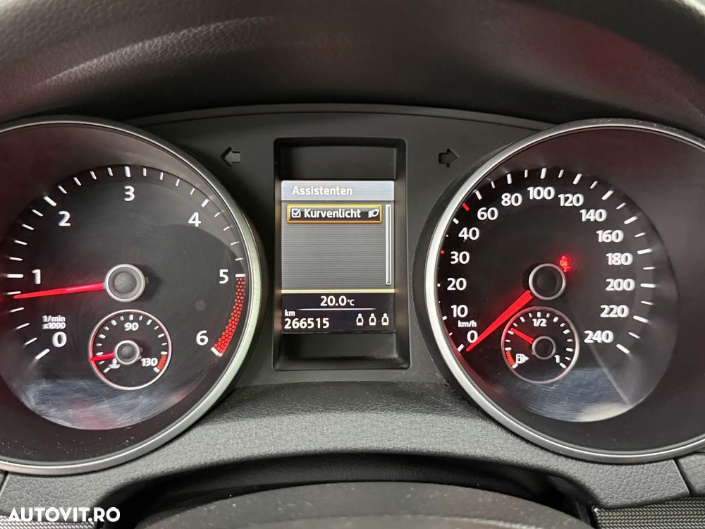 Volkswagen Golf 2.0 TDI DPF DSG Style - 15