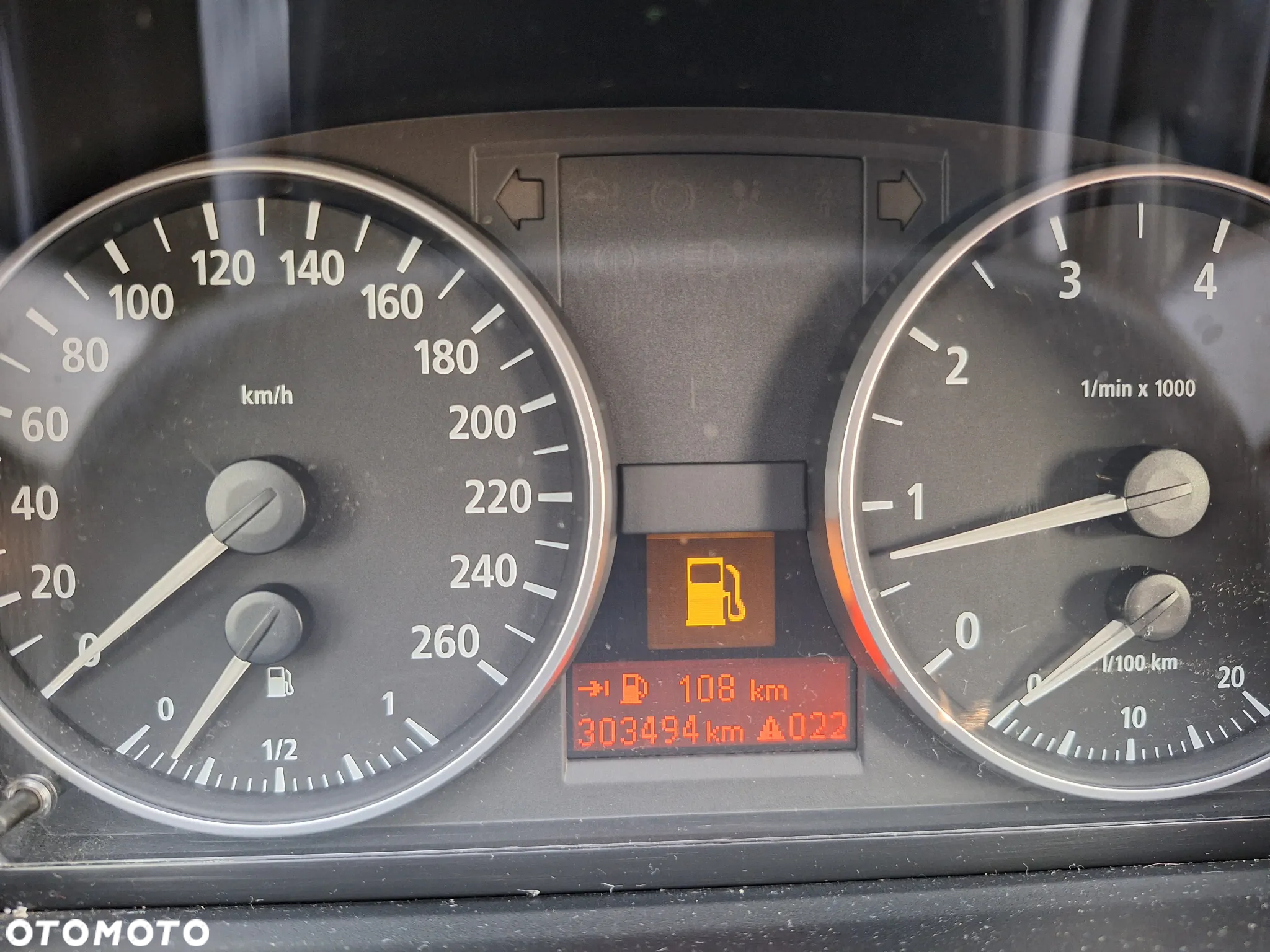 BMW Seria 3 318i - 10