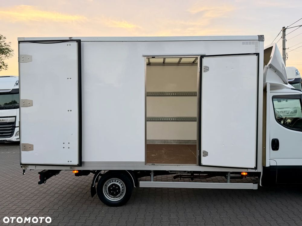Iveco DAILY KONTENER 8EP / SALON POLSKA / GWARANCJA W CENIE / FAKTURA VAT 23% / LEASING, KREDYT - UPROSZCZONA PROCEDURA - 25