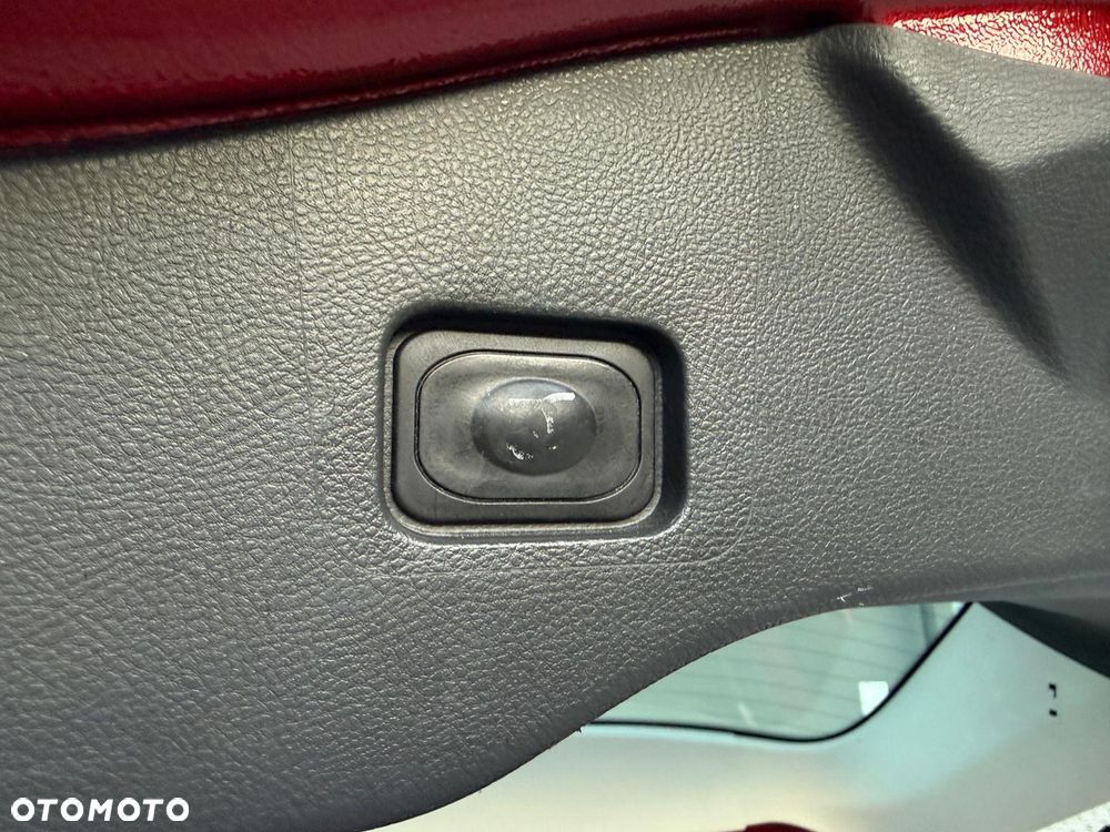 Ford Mondeo 2.0 TDCi Titanium PowerShift - 27