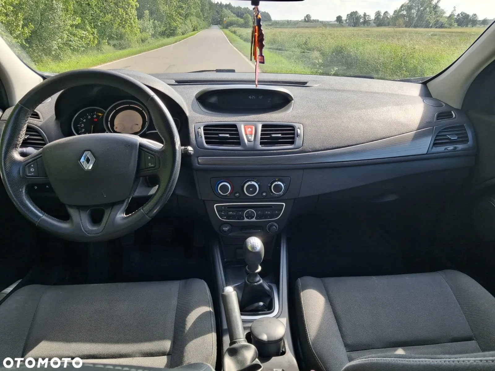 Renault Megane 1.6 16V Color Edition - 2
