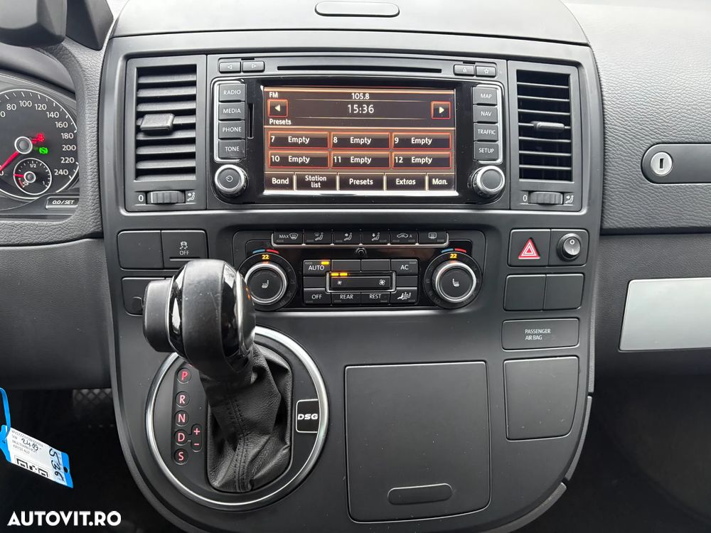 Volkswagen Multivan - 8
