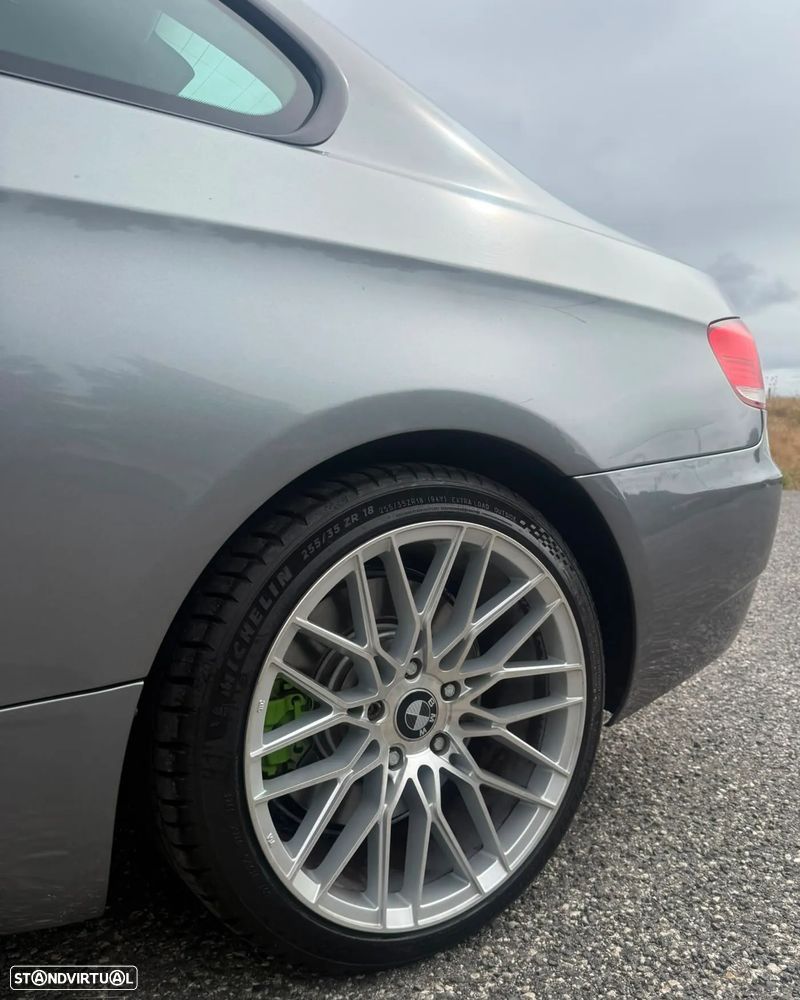 BMW 330 d - 13