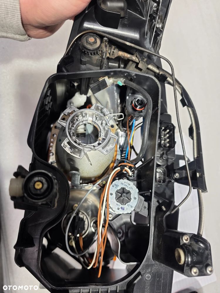 BMW Z4 E85 / E86 02-06 PRAWY XENON PRAWA LAMPA PRZEDNIA PRZÓD , NR 1EL247001 / 1EL247001-56AJ , NA ŻARÓWKI D2S + H7 , NR AUKCJI LPP197 - 23