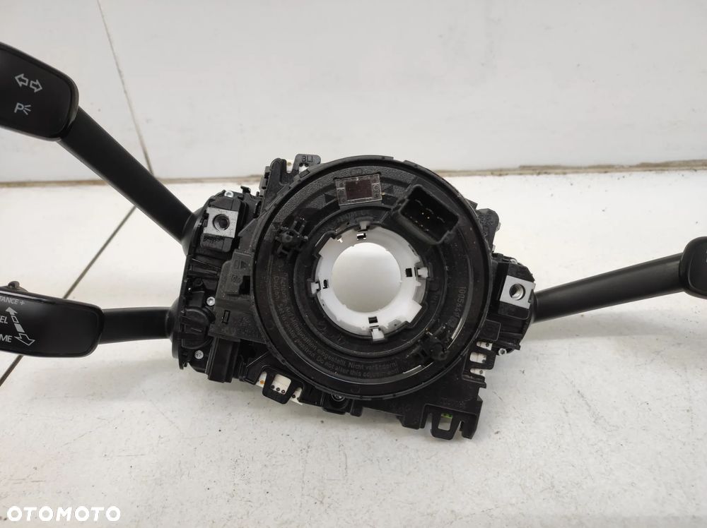 TAŚMA ZWIJAK MANETKI PRZEŁĄCZNIK ZESPOLONY SKODA OCTAVIA III 3 - 2