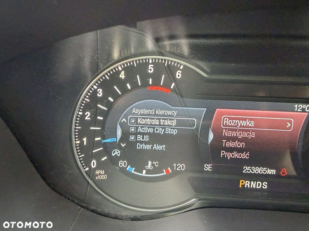 Ford Mondeo SW Vignale 2.0 TDCi 4WD PowerShift - 26