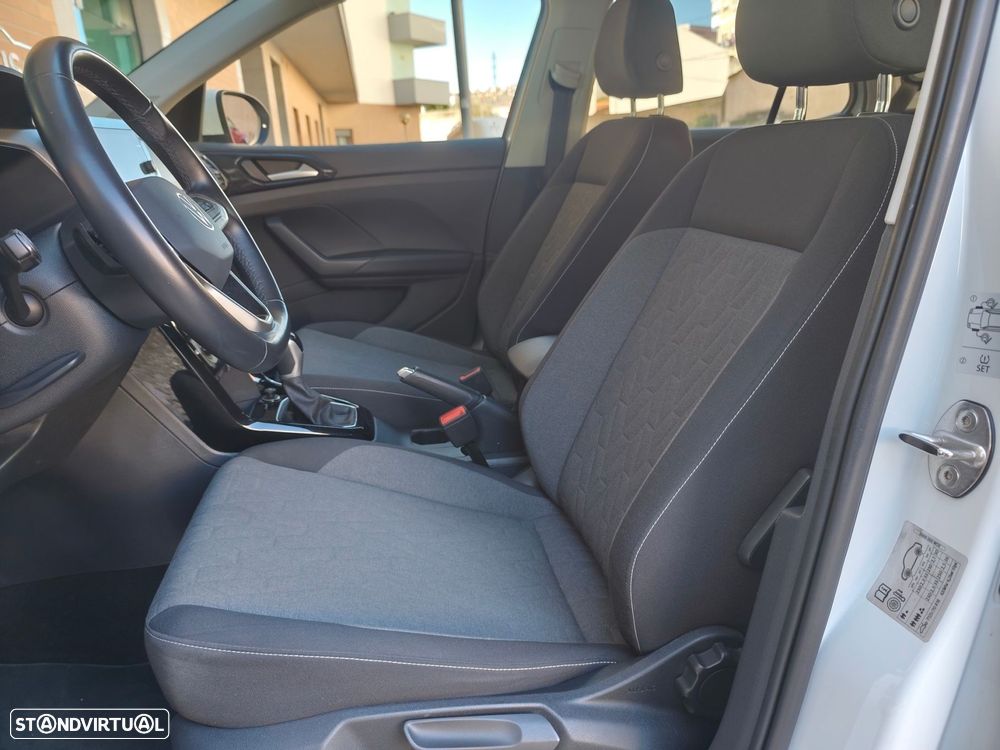 VW T-Cross 1.0 TSI Urban DSG - 11