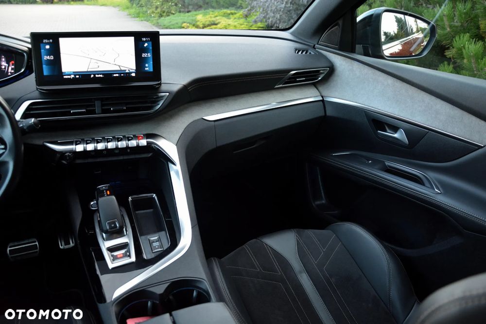 Peugeot 5008 BlueHDi 130 EAT8 GT - 33