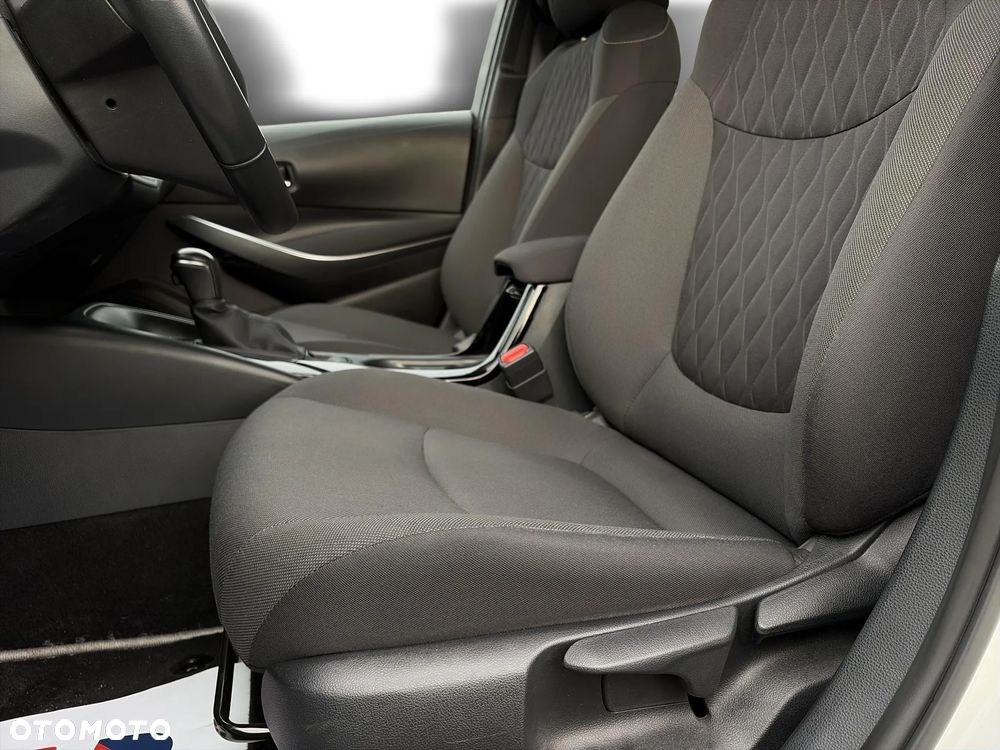 Toyota Corolla 1.8 Hybrid Comfort - 11