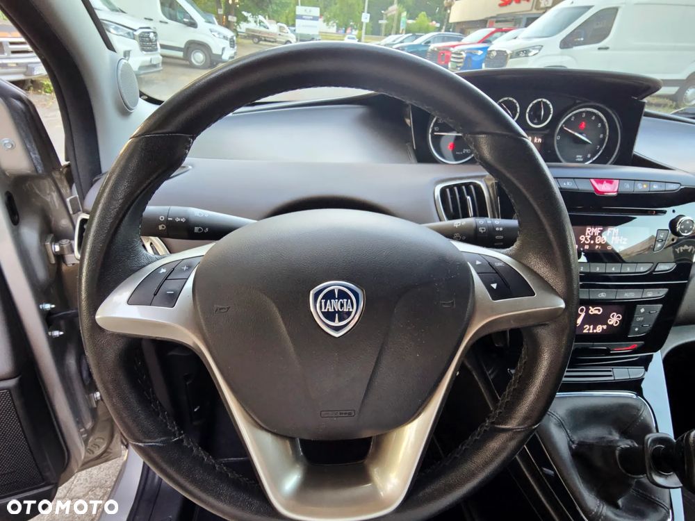 Lancia Ypsilon 1.2 8V Platinum S&S EU6 - 18