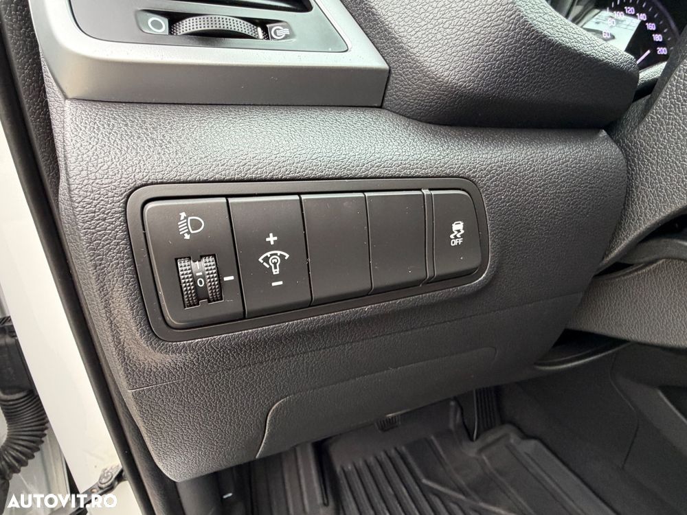 Hyundai Tucson 1.6 GDI 2WD 6MT Comfort - 16