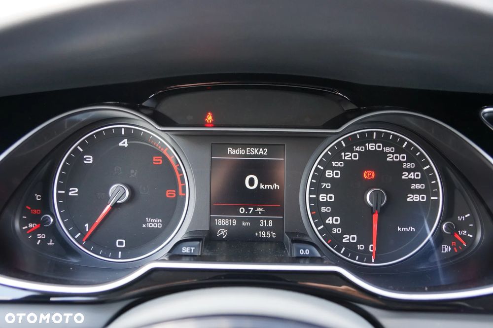 Audi A4 Limousine 2.0 TDI DPF clean diesel quattro S line Sportpaket - 18