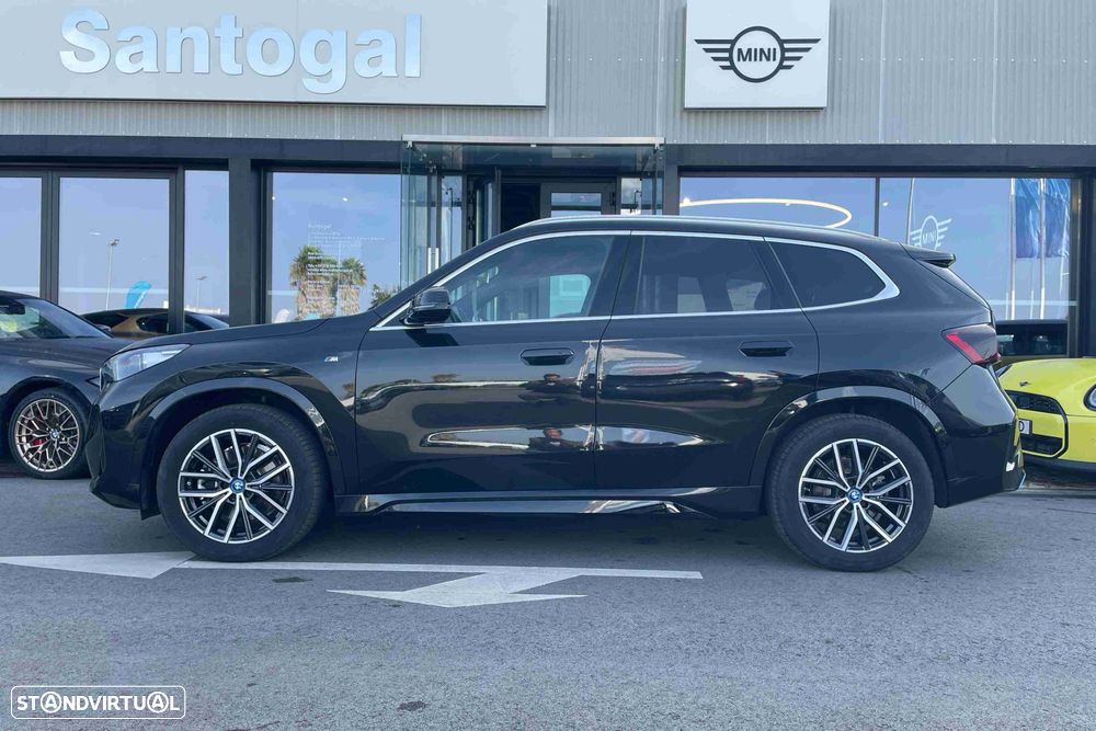BMW iX1 - 5