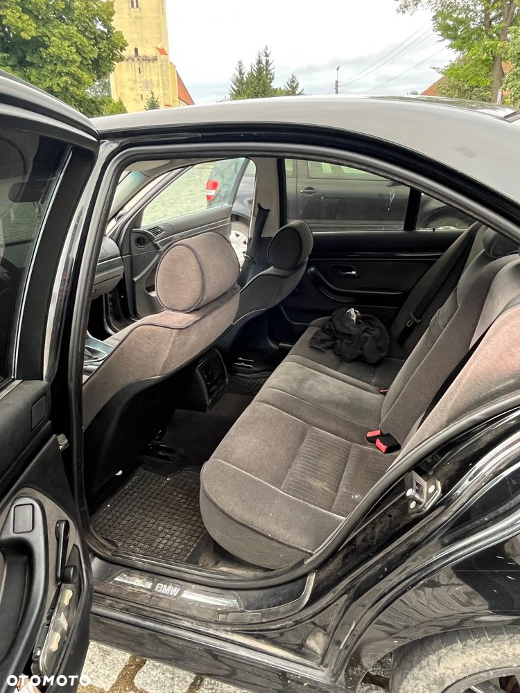 BMW Seria 5 - 10