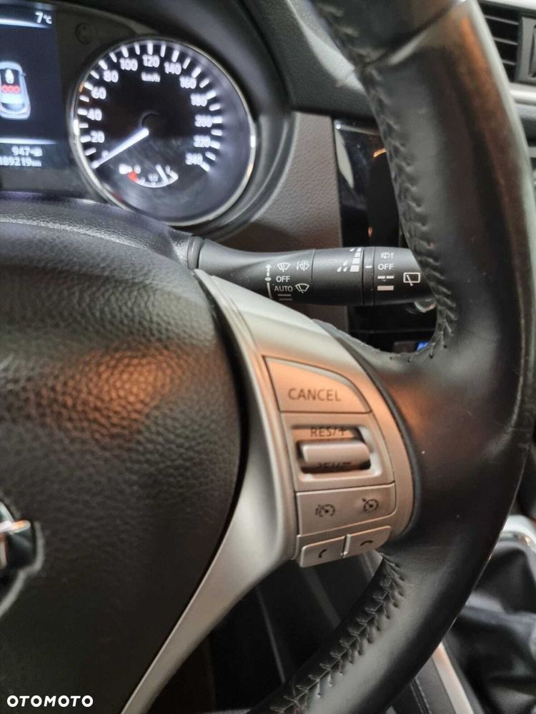 Nissan Qashqai - 22