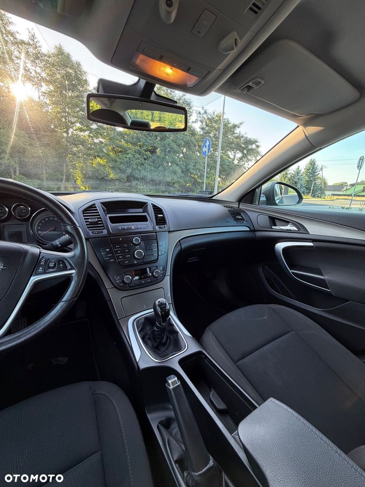 Opel Insignia 1.8 - 18