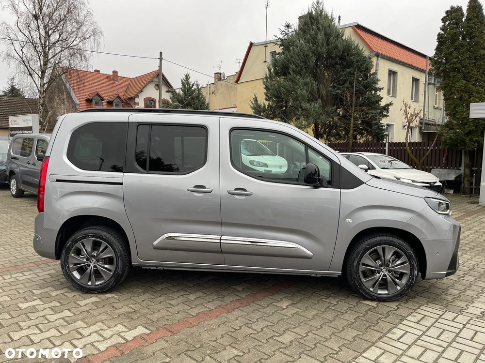 Toyota Proace City Verso 1.5 D-4D VIP - 2