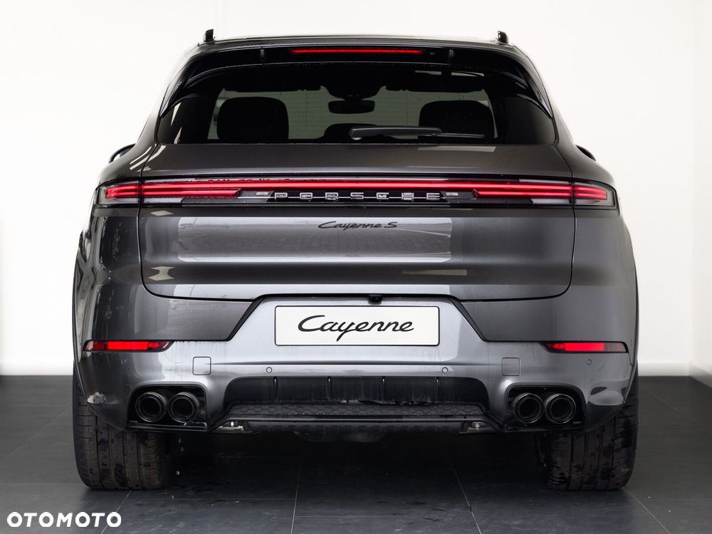Porsche Cayenne - 11