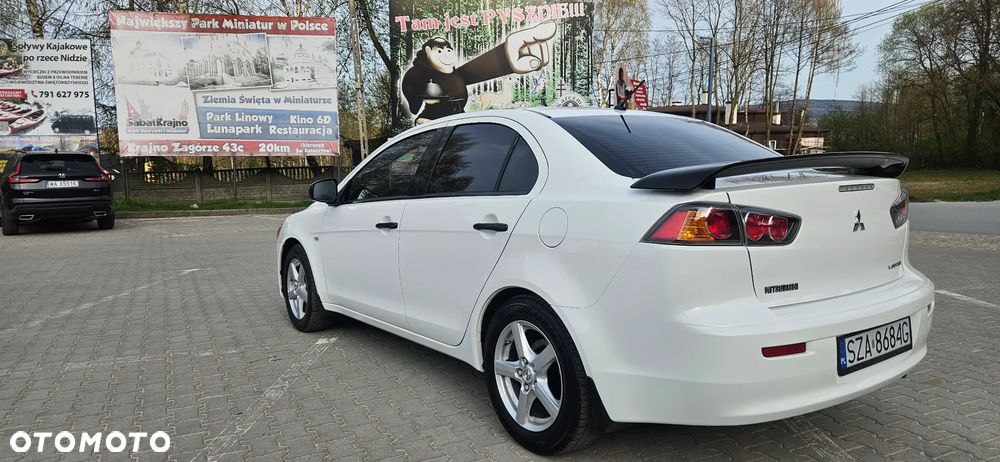 Mitsubishi Lancer 1.6 Inform - 7