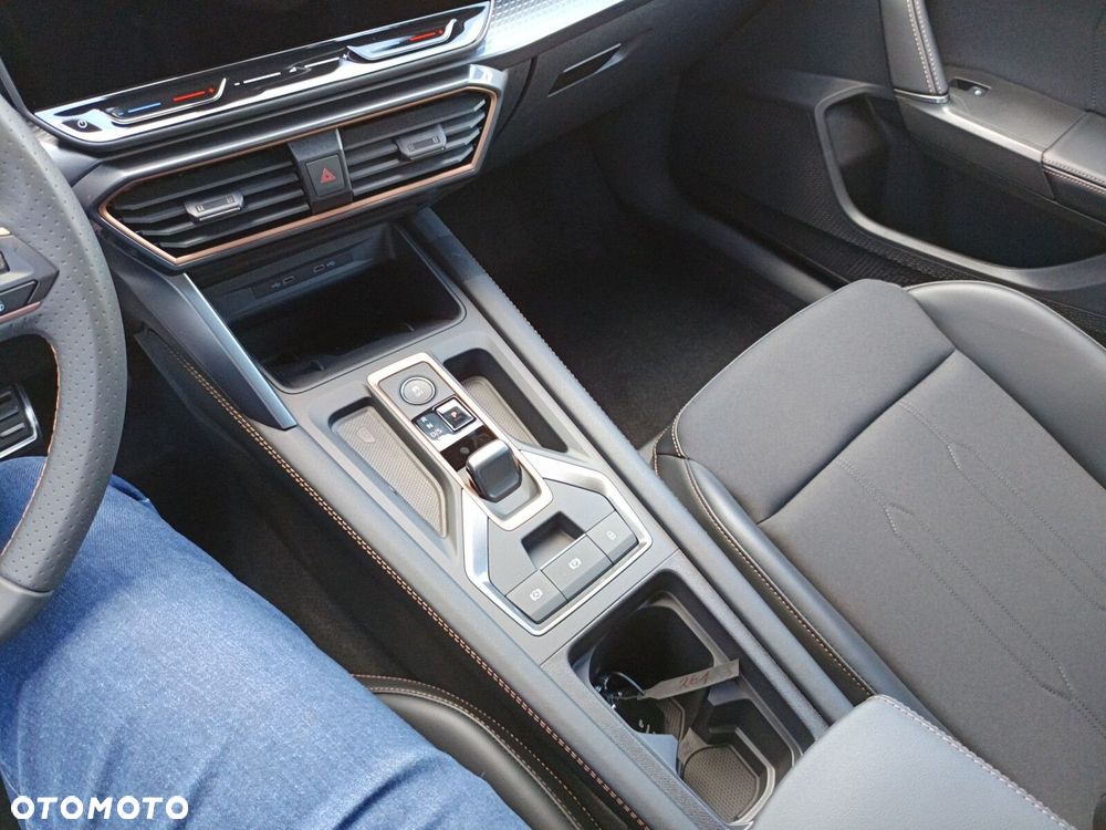 Cupra Leon 1.5 eTSI DSG - 15