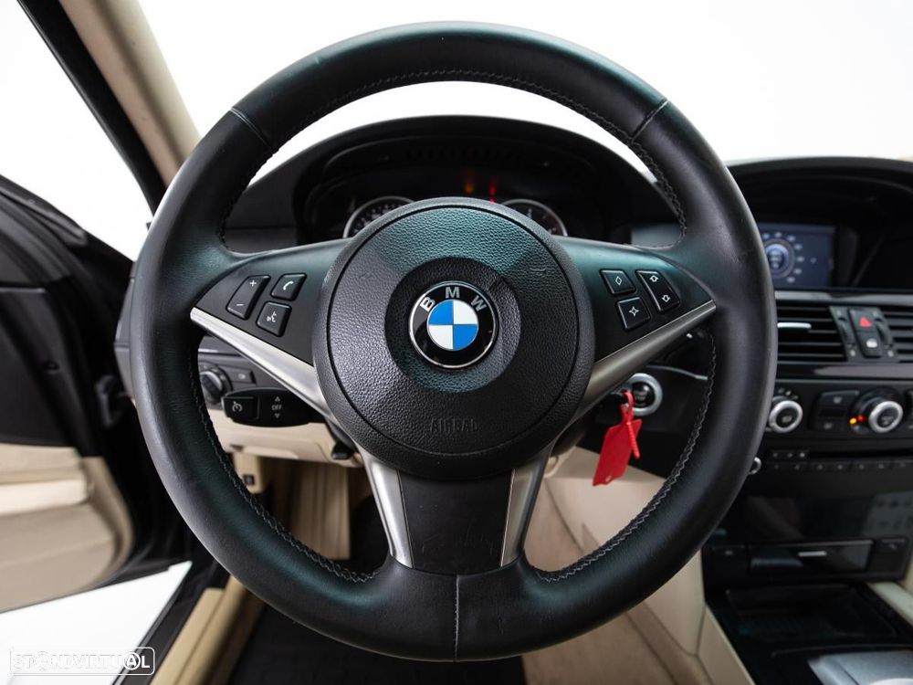 BMW 520 - 13