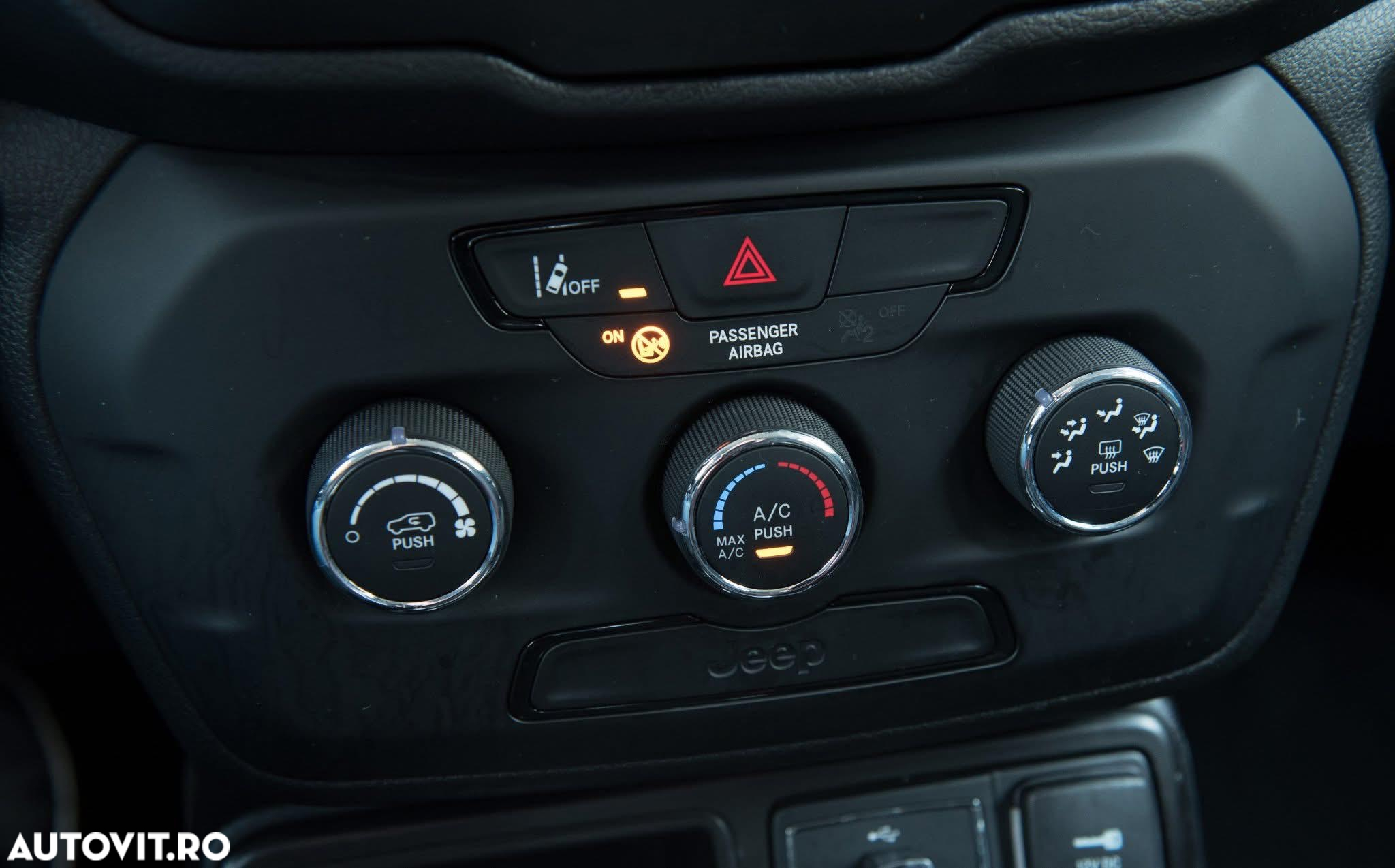 Jeep Renegade - 9