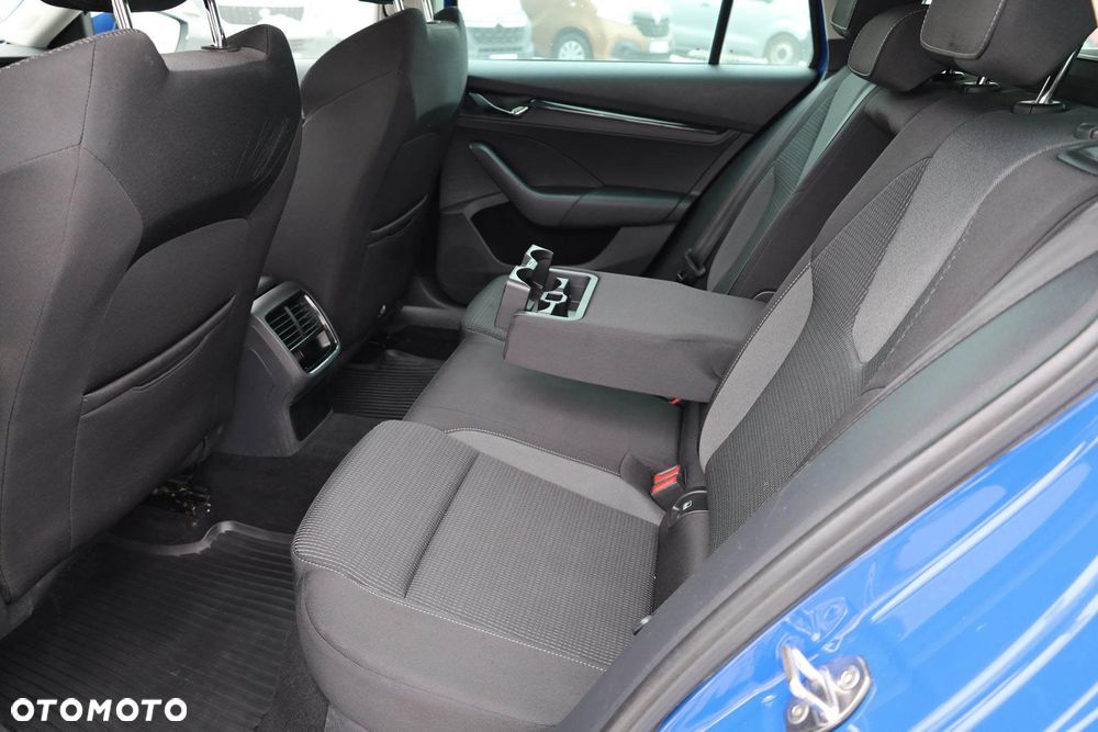 Skoda Octavia 2.0 TDI Ambition - 36