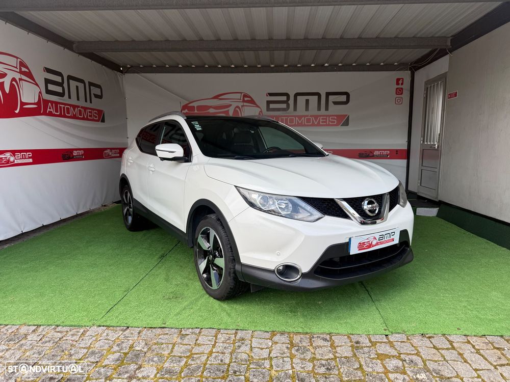 Nissan Qashqai 1.5 dCi N-Connecta - 1