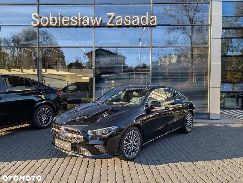 Mercedes-Benz CLA 180 Progressive 7G-DCT - 1