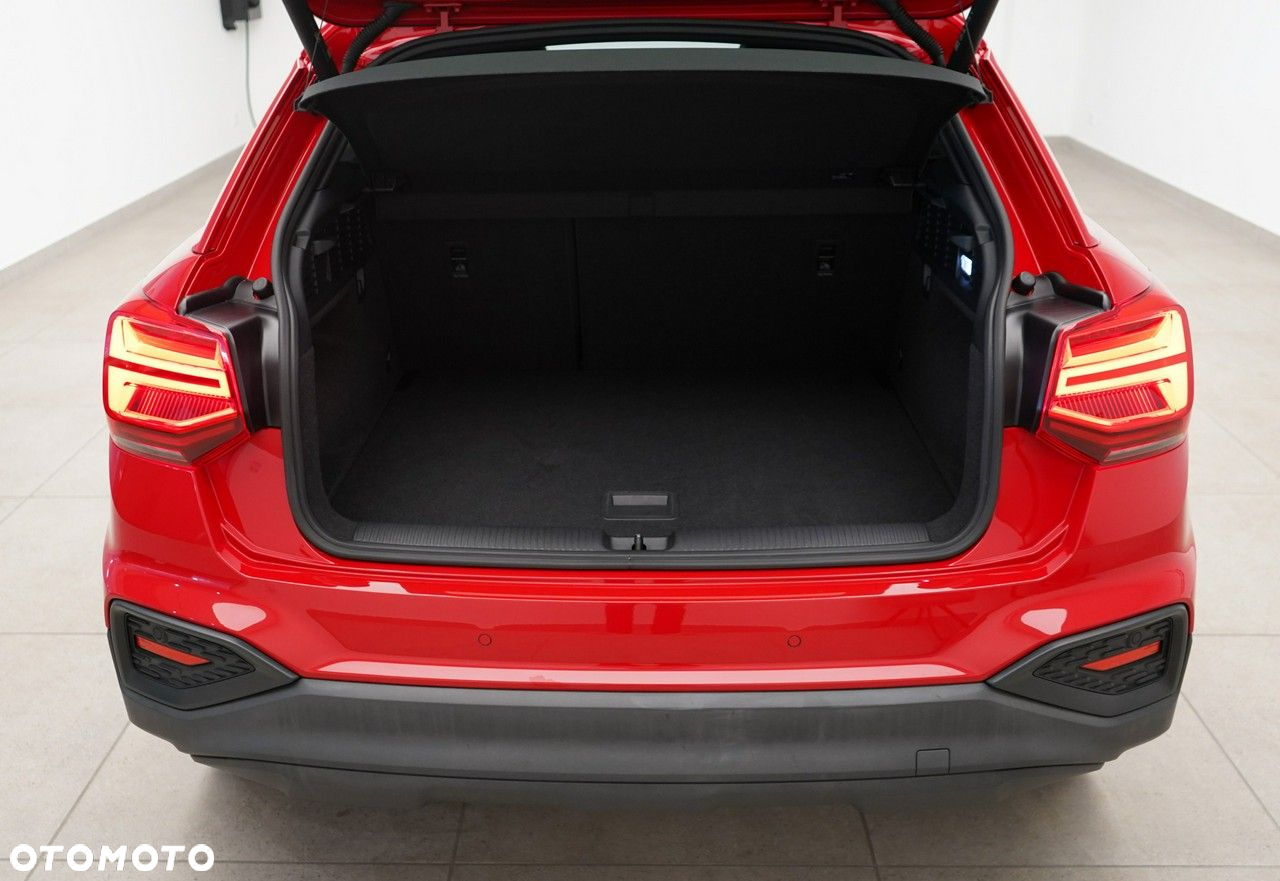 Audi Q2 - 10