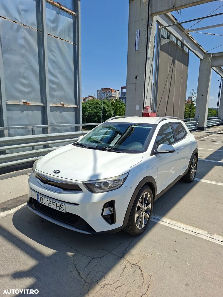 Kia Stonic 1.6 DSL HP Urban - 4