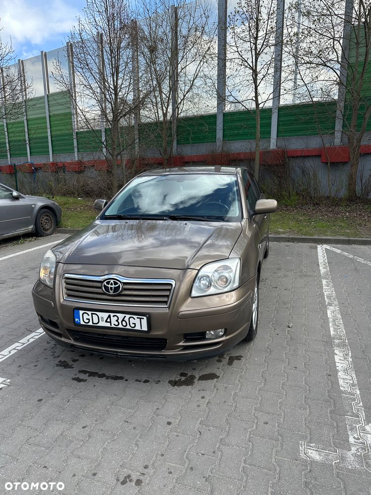 Toyota Avensis 2.0 VVT-i Sol - 8