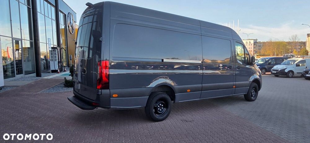 Mercedes-Benz Sprinter Sprinter - 4