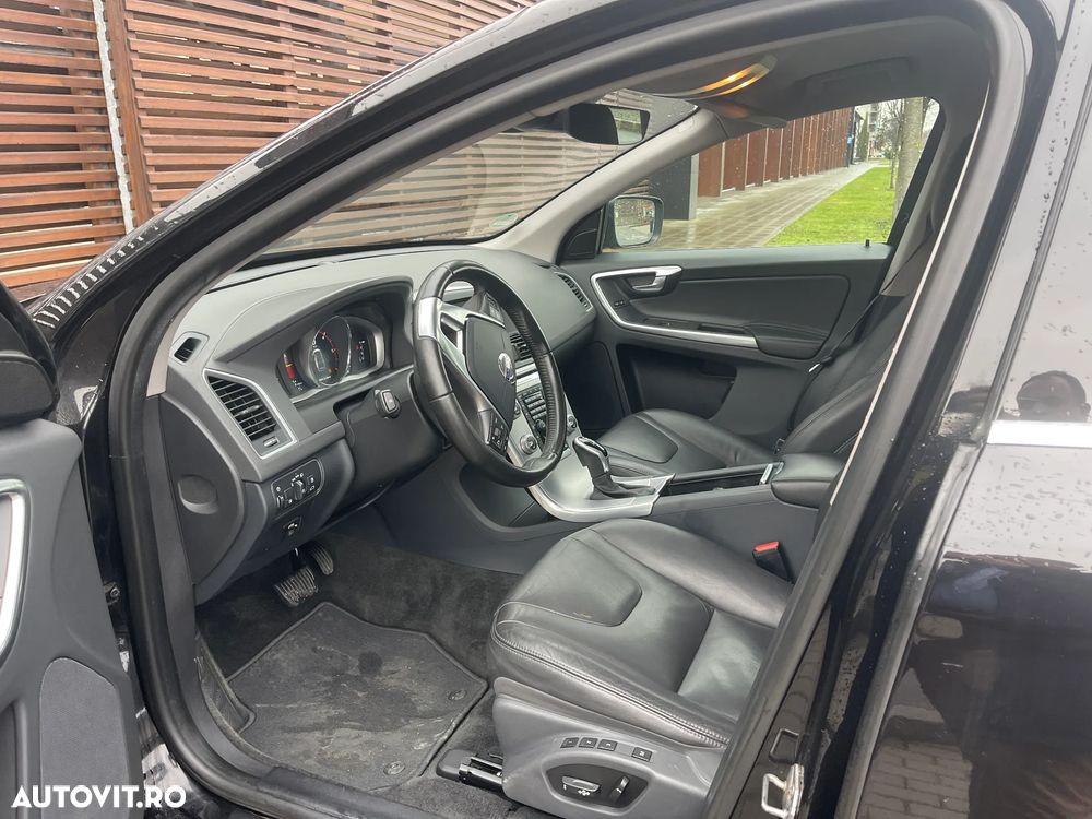 Volvo XC 60 D4 Geartronic Summum - 7