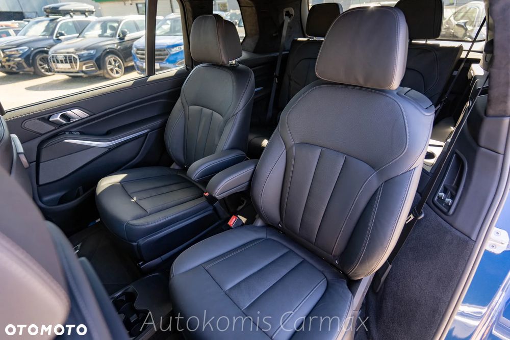 BMW X7 xDrive40i - 23