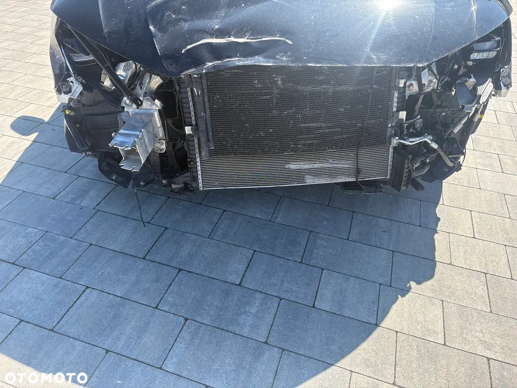 Audi A4 - 4