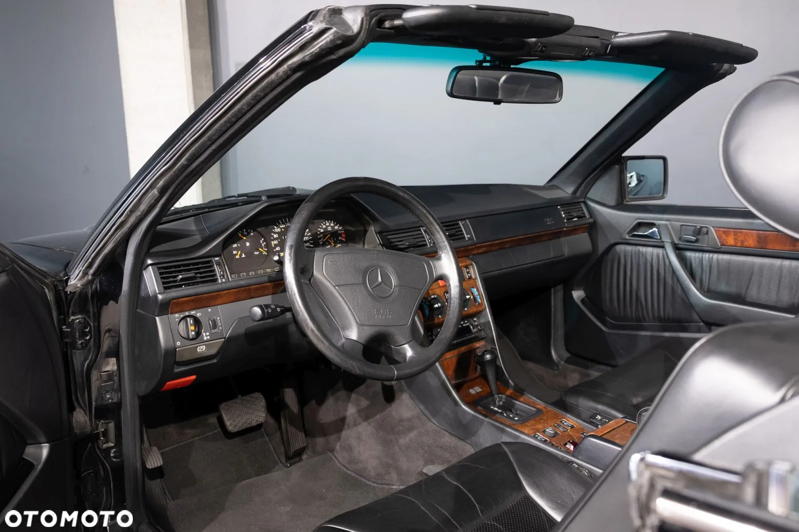 Mercedes-Benz W124 (1984-1993) - 16