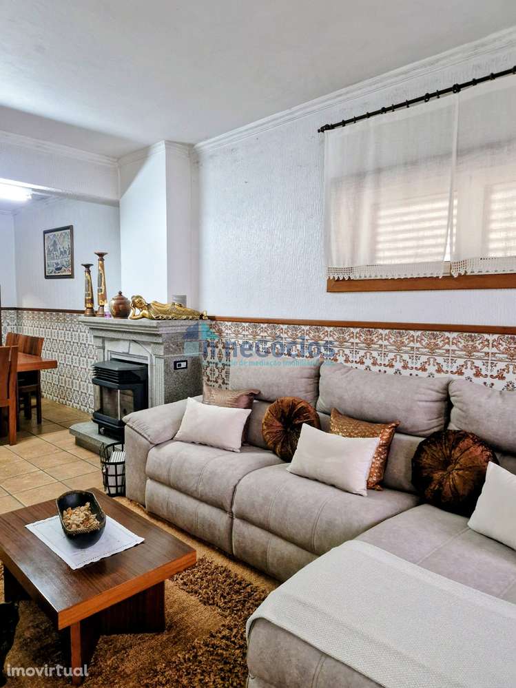 Moradia térrea - Bom estado de conservação - Grande imagem: 4/23