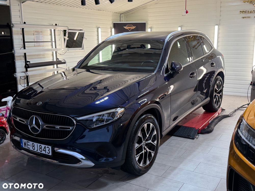 Mercedes-Benz GLC 220 d mHEV 4-Matic Avantgarde - 4