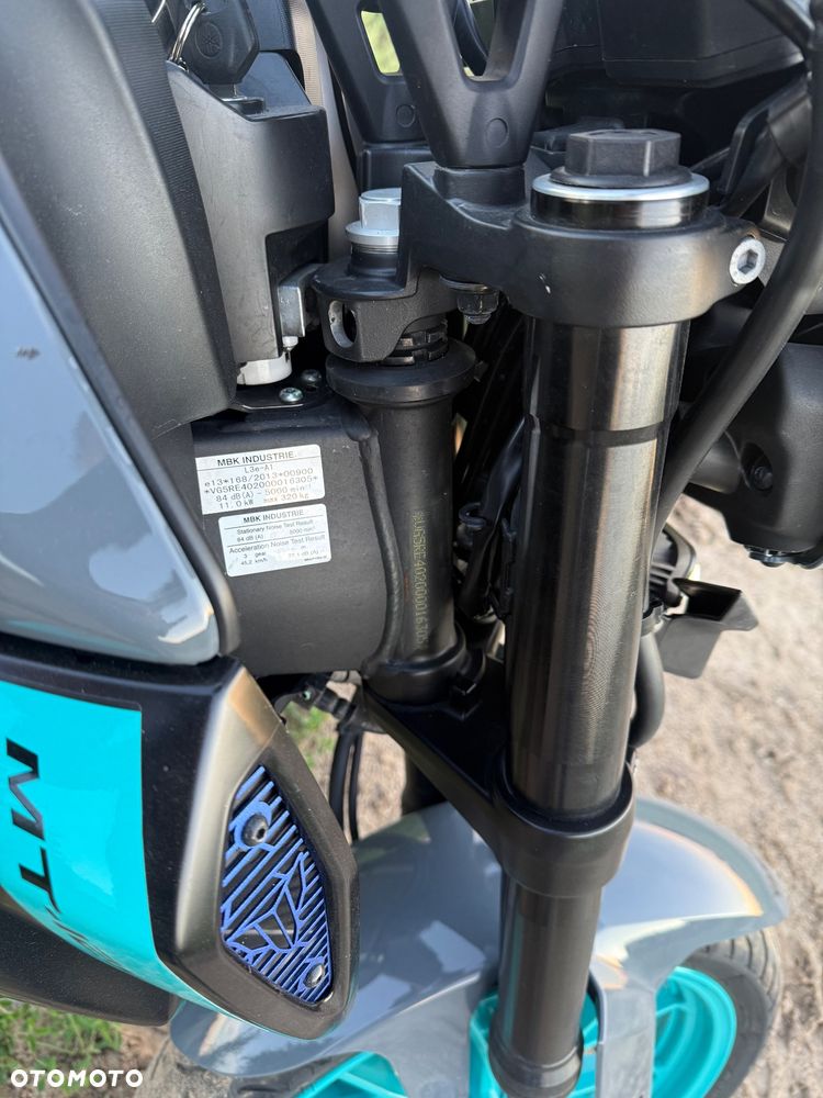 Yamaha MT - 5