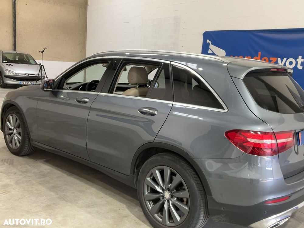 Mercedes-Benz GLC 220 d 4MATIC 9G-TRONIC Exclusive - 2