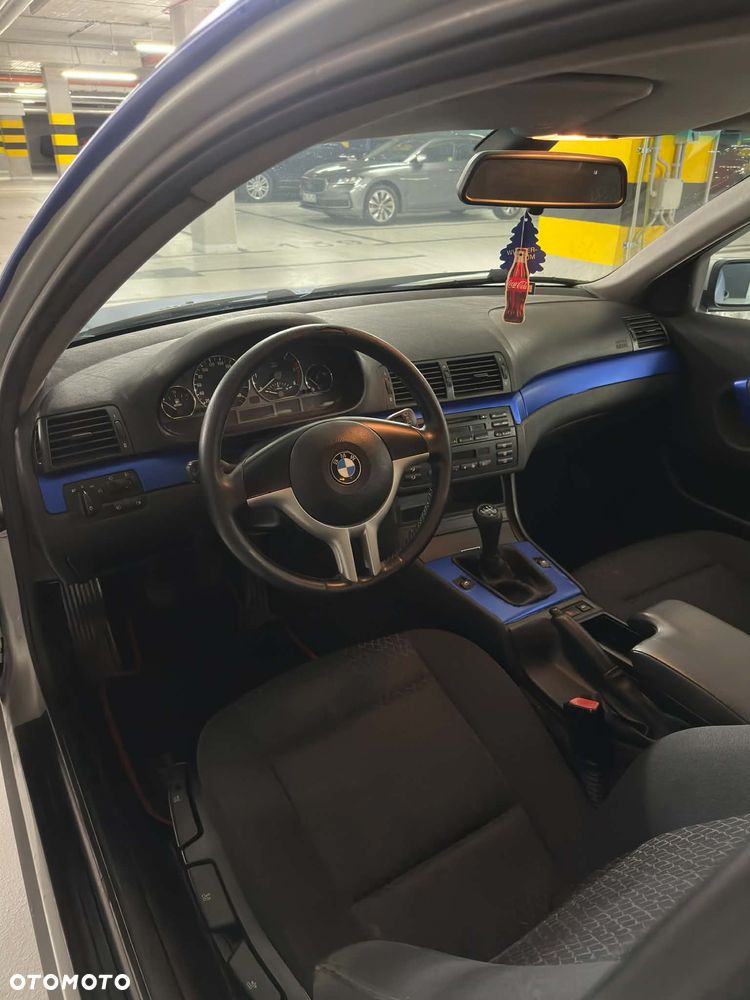 BMW Seria 3 320td - 5