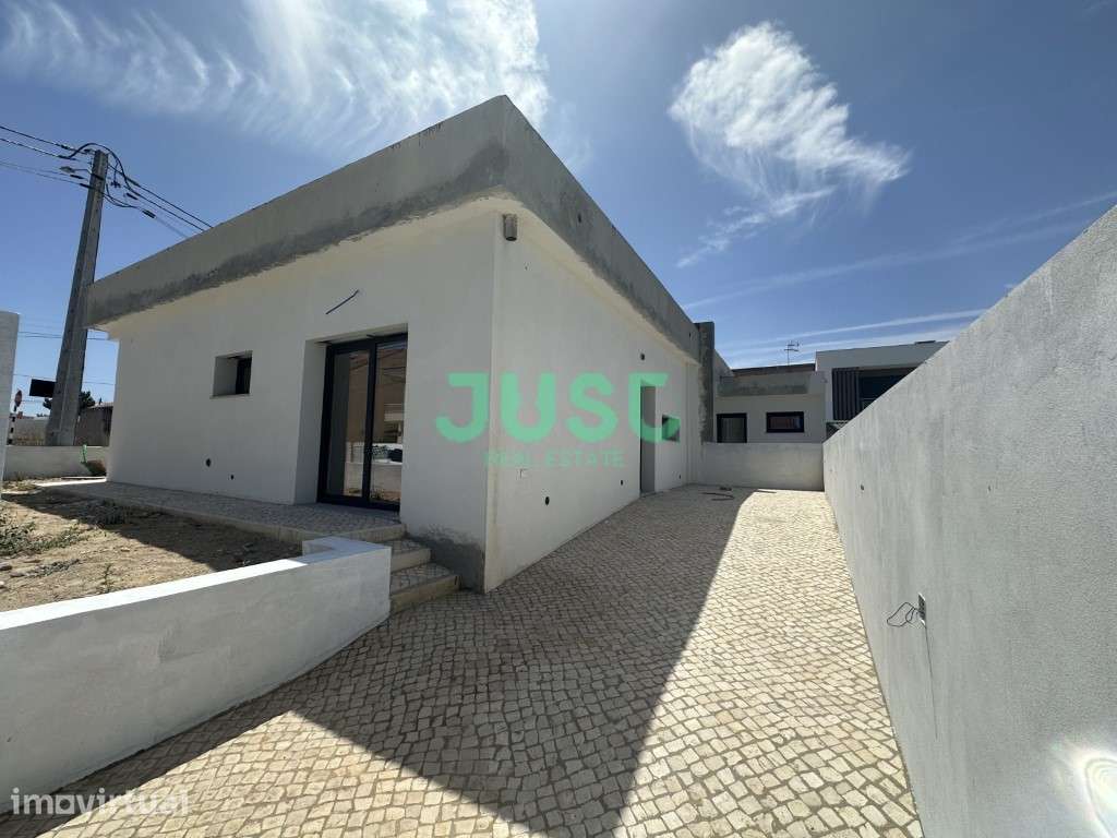 Moradia T2, térrea em Fernão Ferro - Pinhal General. - Grande imagem: 3/18