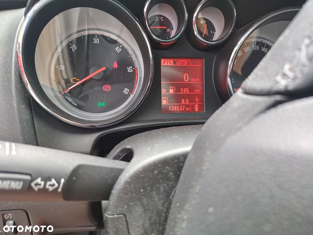 Opel Astra - 10