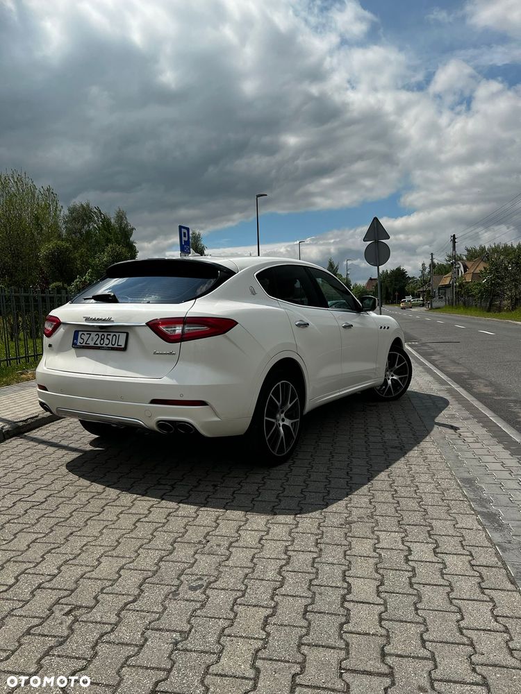Maserati Levante Diesel - 3